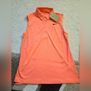 Sleevless Nike golf polo shirt
